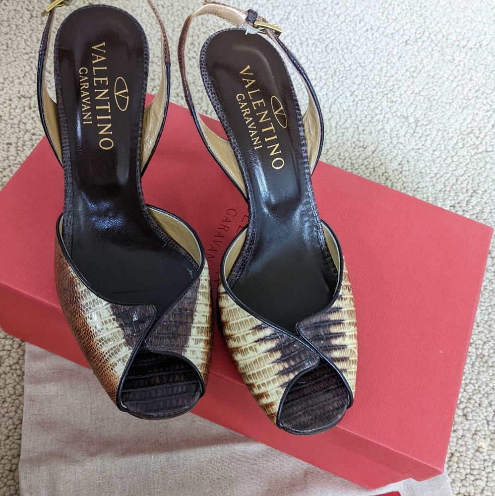 Valentino Garavani Vintage Brown Snakeskin slingbacks s 36 1/2